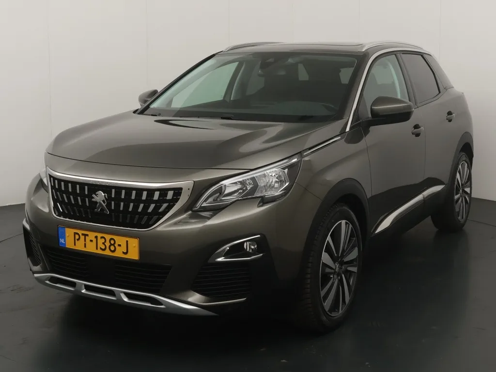 Peugeot 3008 (2017) — foto 1