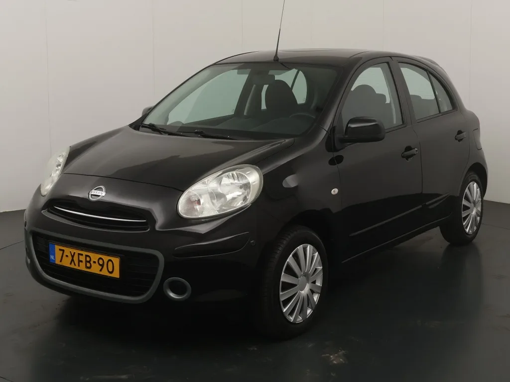 Nissan Micra (2011) — foto 1