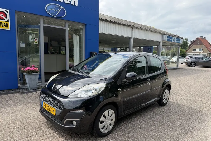 Peugeot 107 (2012)