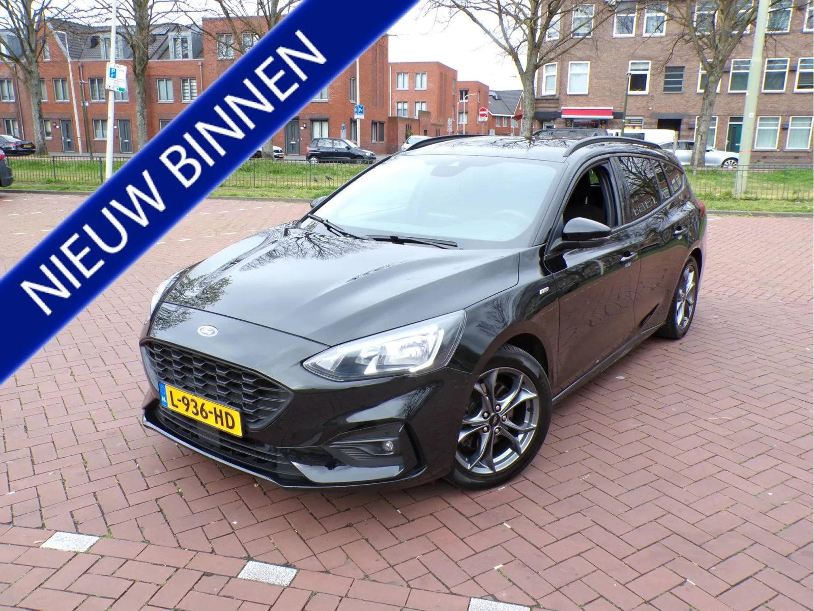 Ford Focus (2019) — foto 1