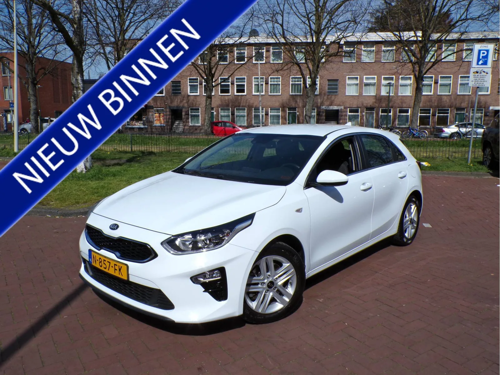 Kia Ceed (2020) — foto 1