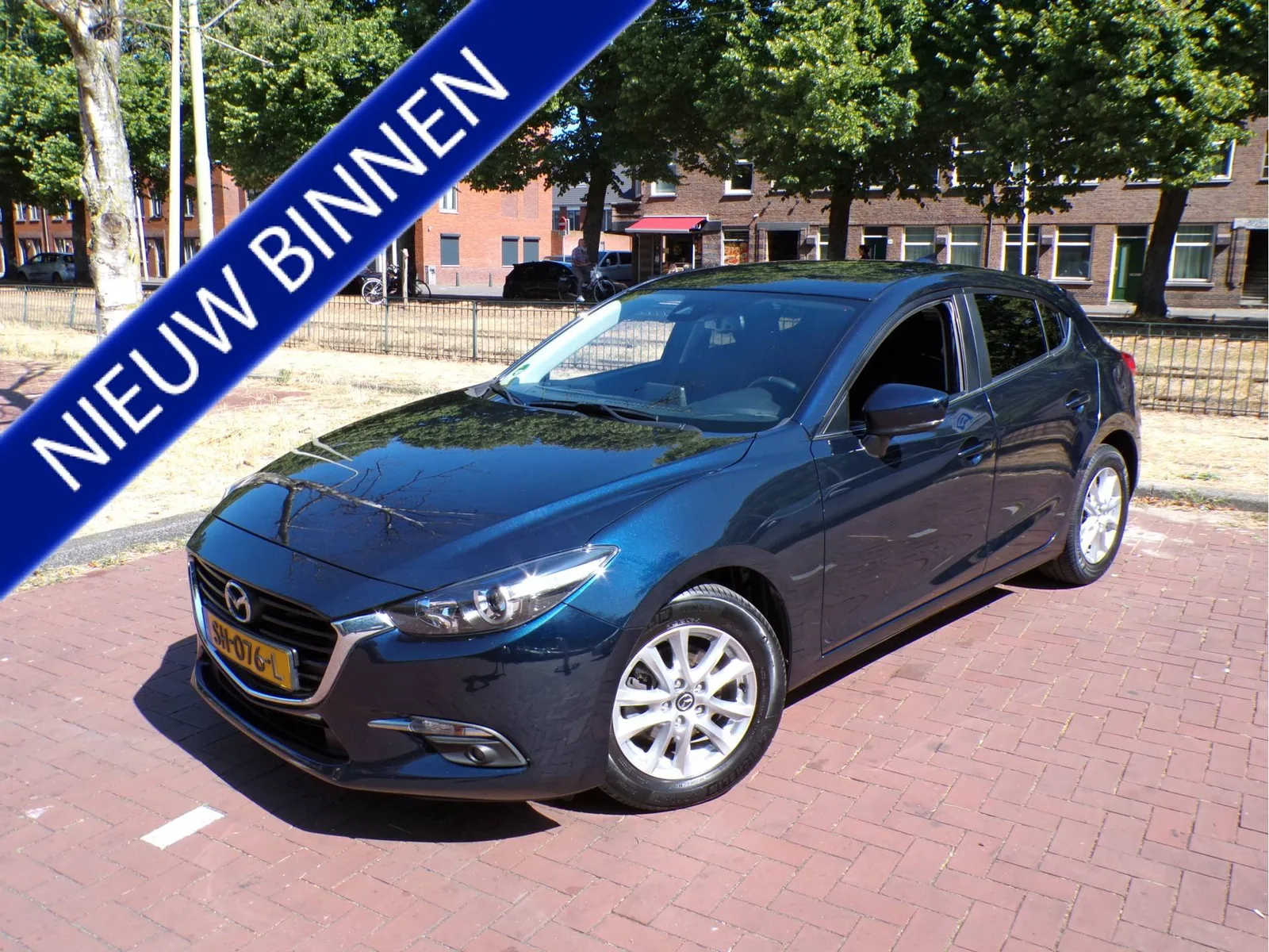 Mazda 3 (2018) — foto 1