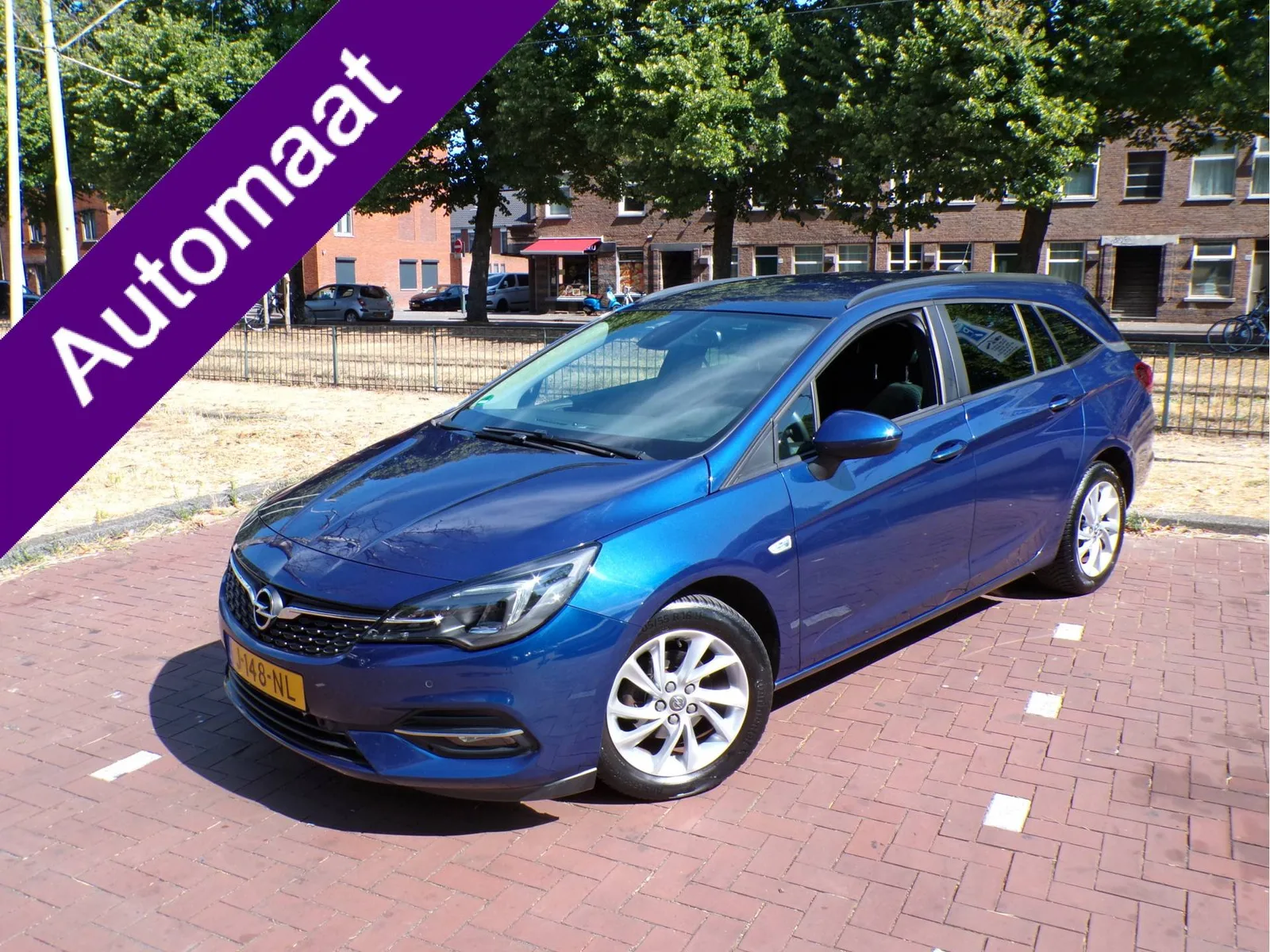 Opel Astra (2020) — foto 1