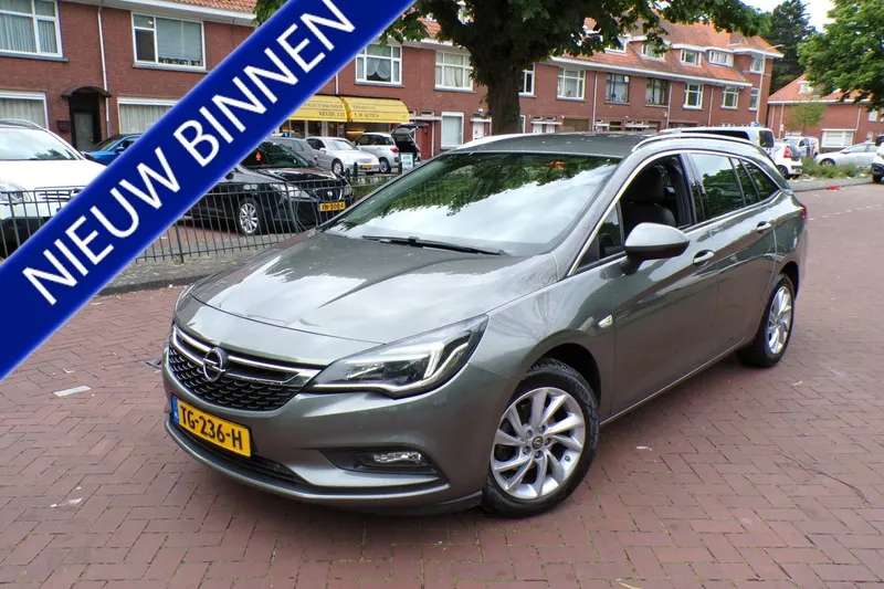 Opel Astra (2017)
