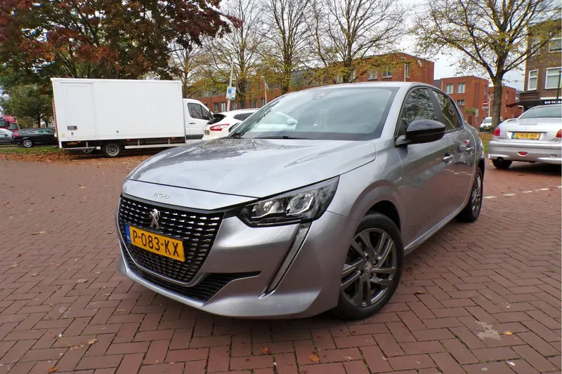 Peugeot 208 (2022)