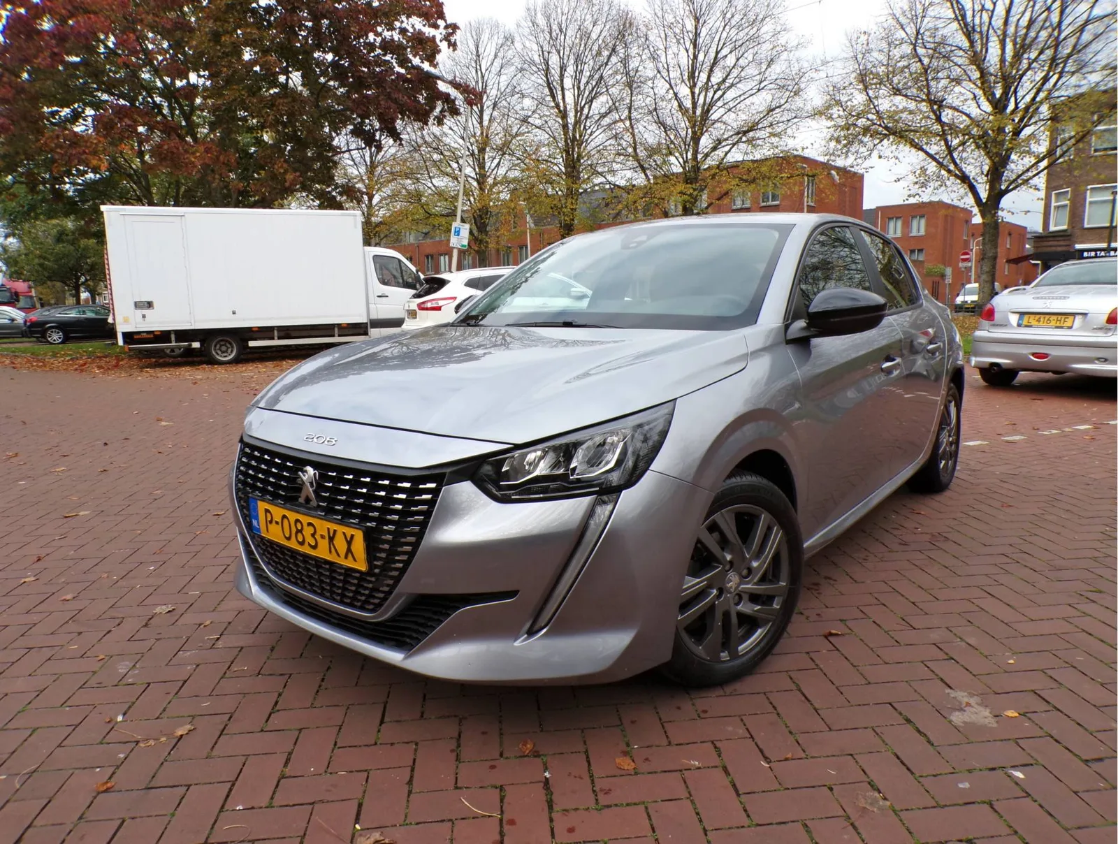 Peugeot 208 (2022) — foto 1