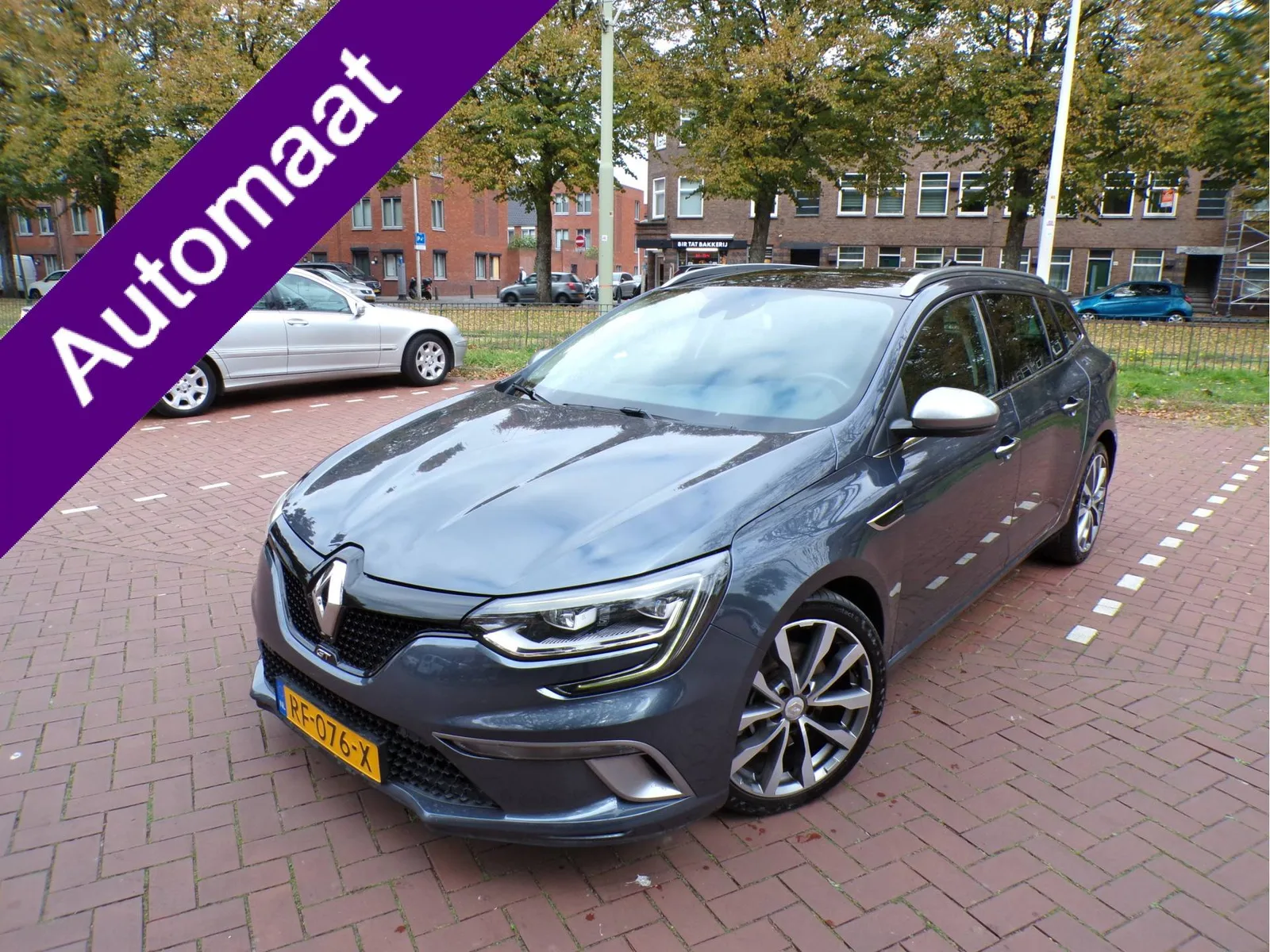 Renault Mégane (2017) — foto 1