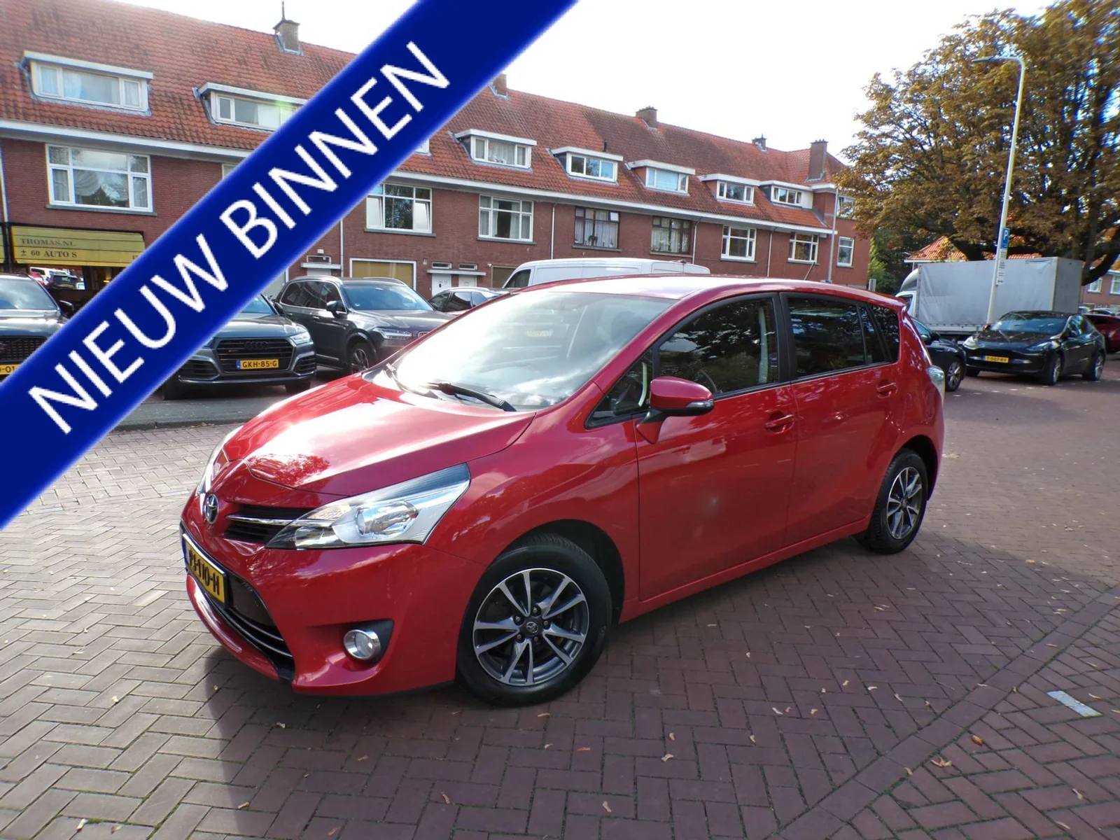 Toyota Verso (2013) — foto 1