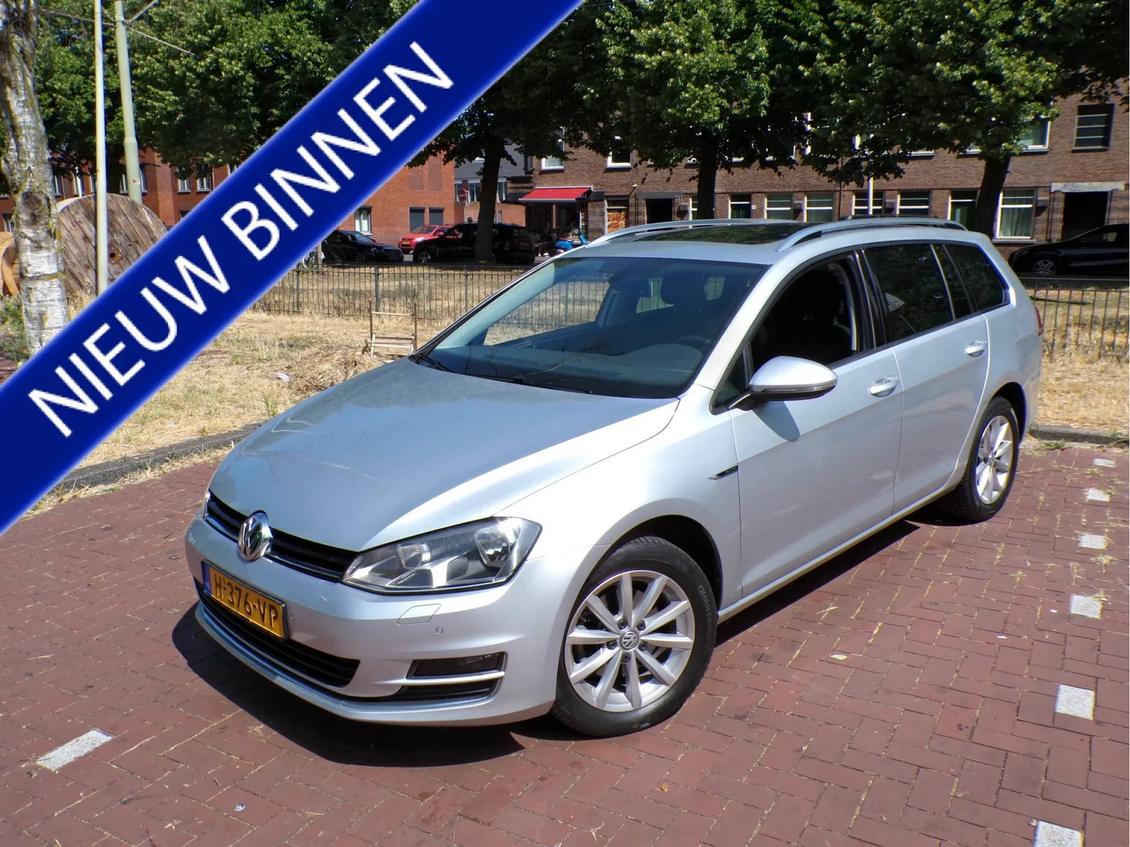 Volkswagen Golf (2015) — foto 1