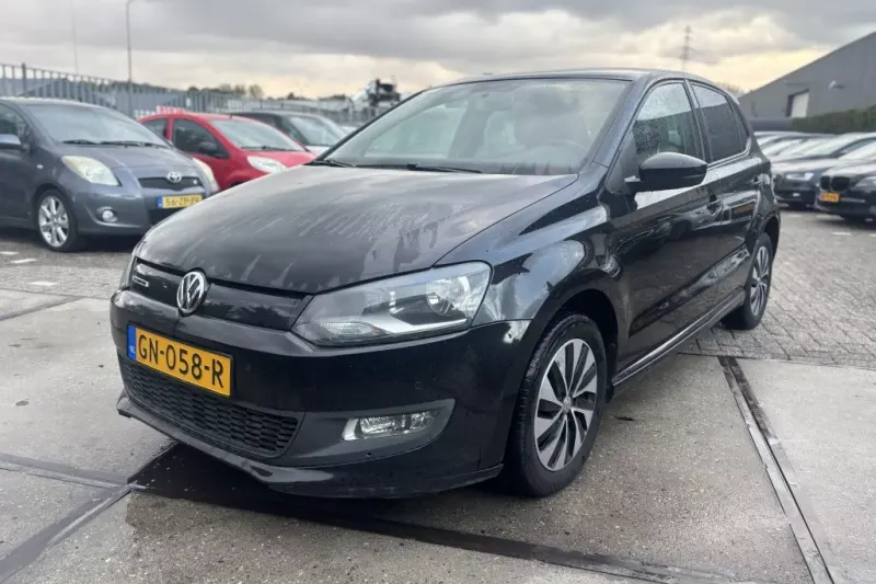 Volkswagen Polo (2015)