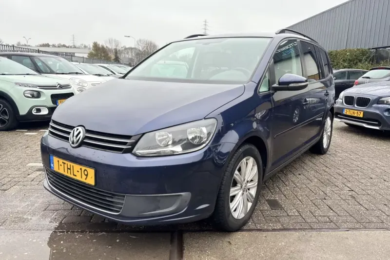 Volkswagen Touran (2014)