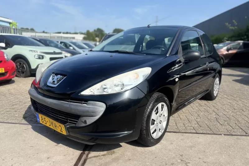Peugeot 206+ (2009)