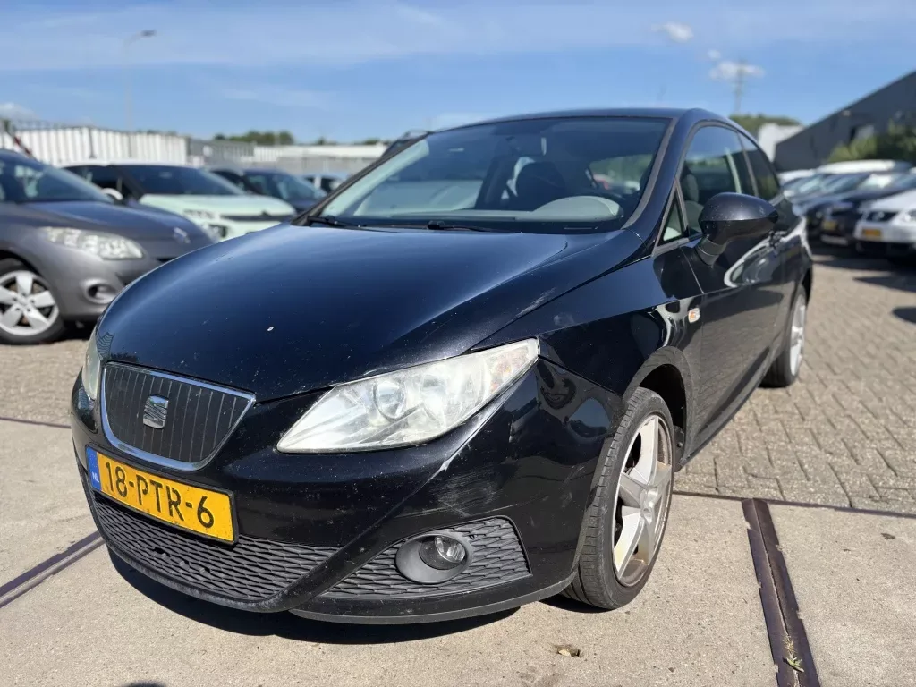 SEAT Ibiza (2011) — foto 1