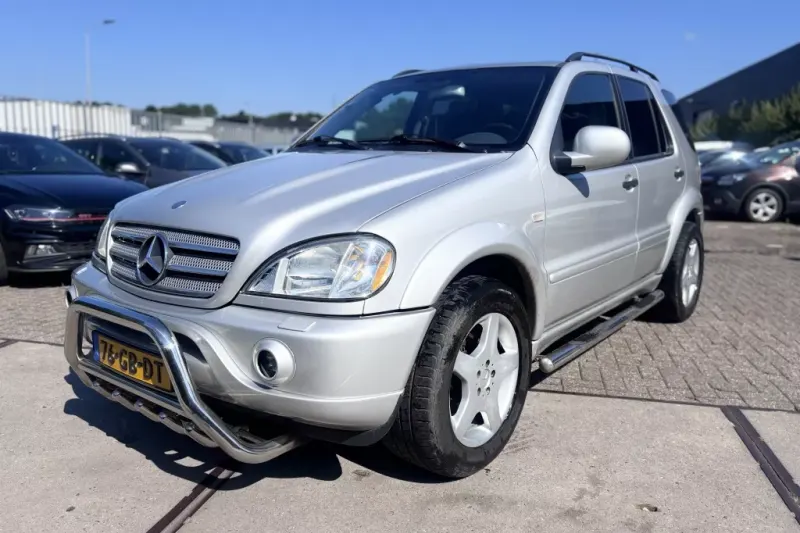 Mercedes-Benz ML-Klasse (2000)