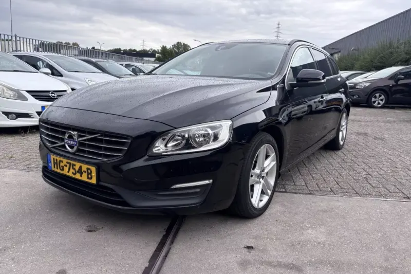 Volvo V60 (2015)