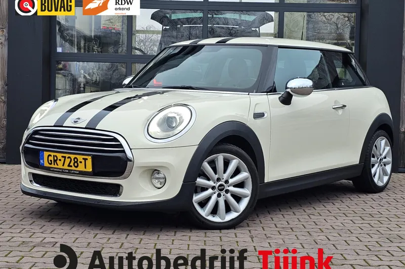 MINI Cooper (2015)