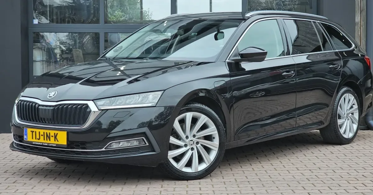 Škoda Octavia (2022) — foto 1
