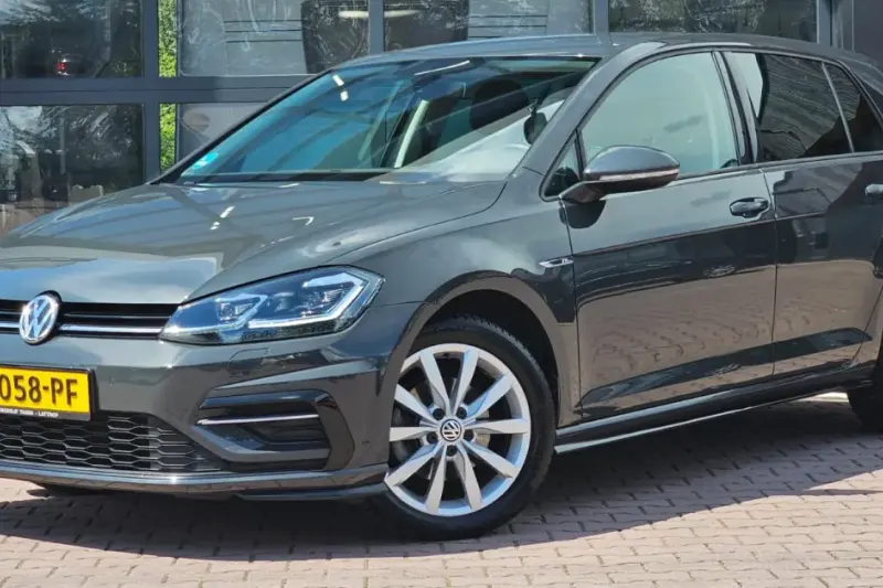 Volkswagen Golf (2019)