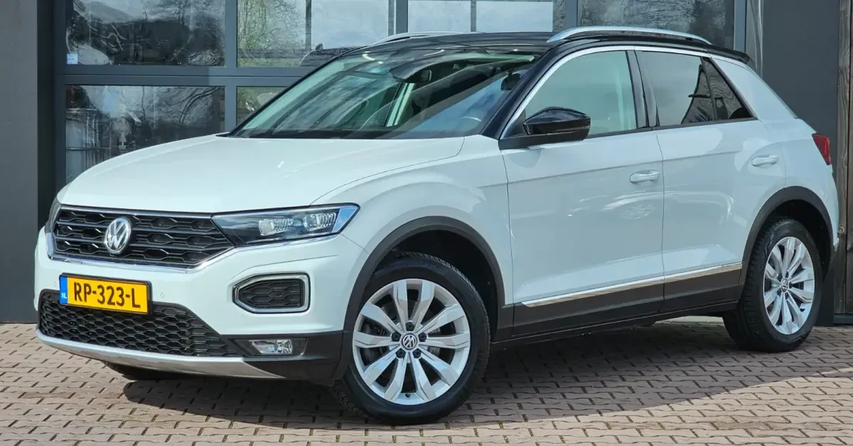Volkswagen T-Roc (2018) — foto 1