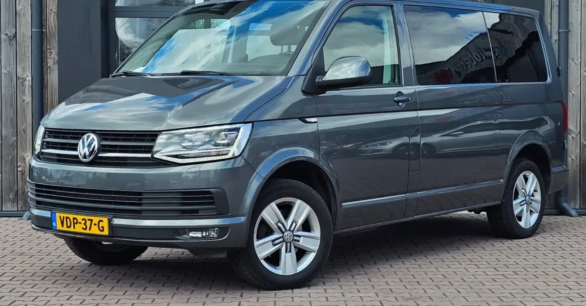 Volkswagen Transporter (2017) — foto 1