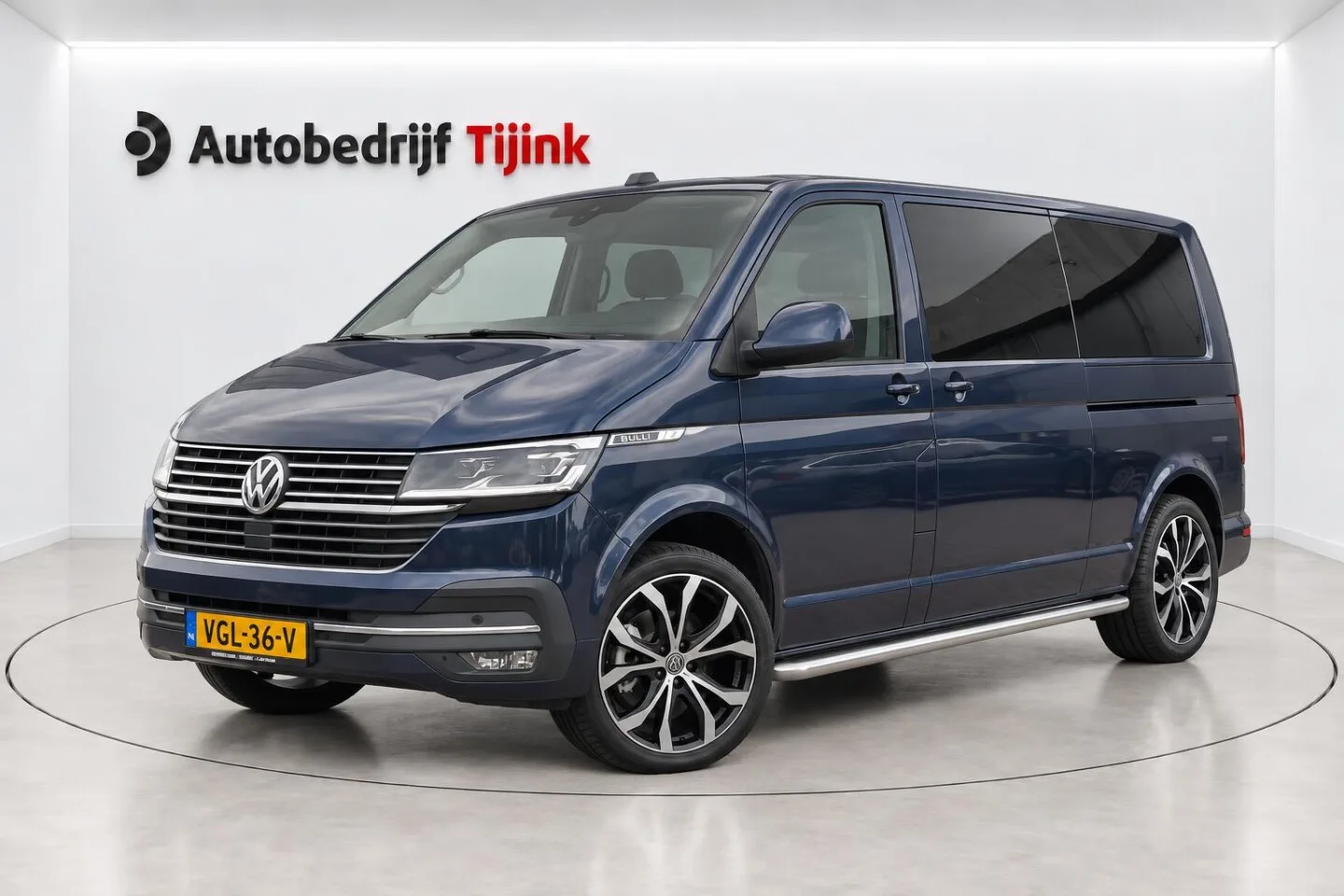 Volkswagen Transporter (2020) — foto 1