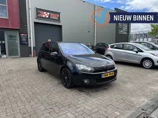 Volkswagen Golf (2011) — foto 1