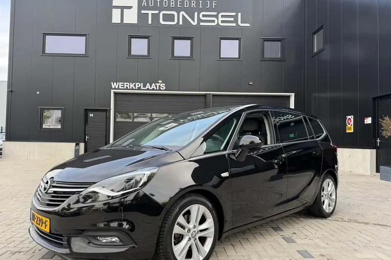 Opel Zafira (2017)