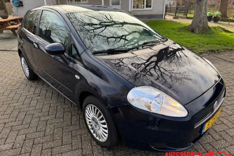 Fiat Grande Punto (2011)