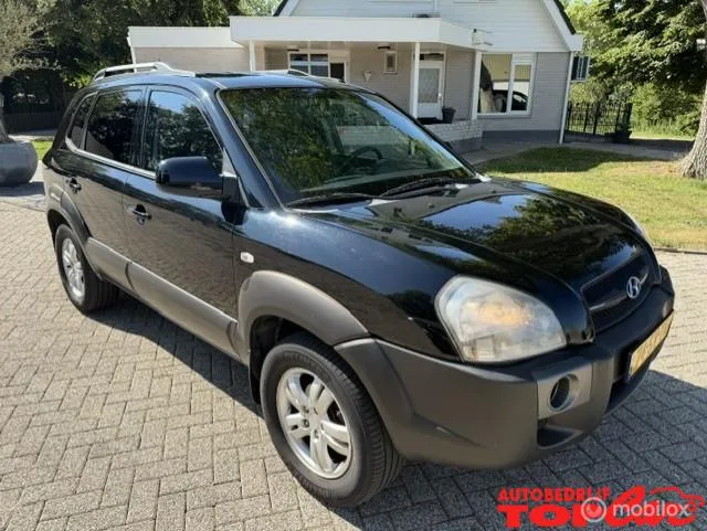 Hyundai Tucson (2006) — foto 1