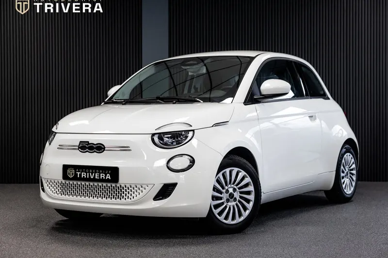 Fiat 500 (2023)