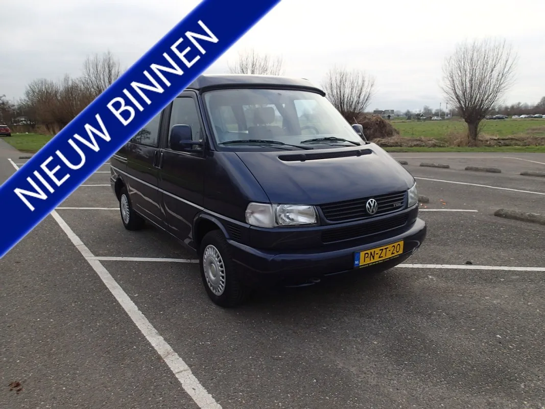 Volkswagen Caravelle (1996) — foto 1