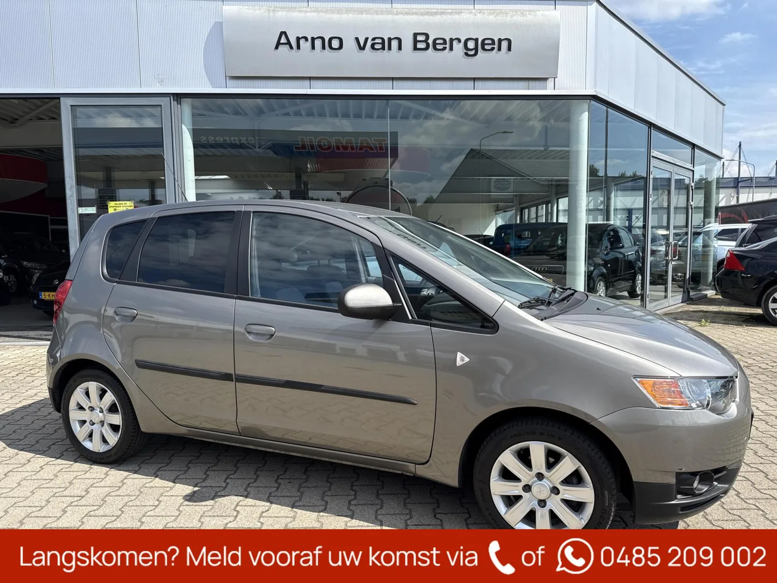 Mitsubishi Colt (2011) — foto 1