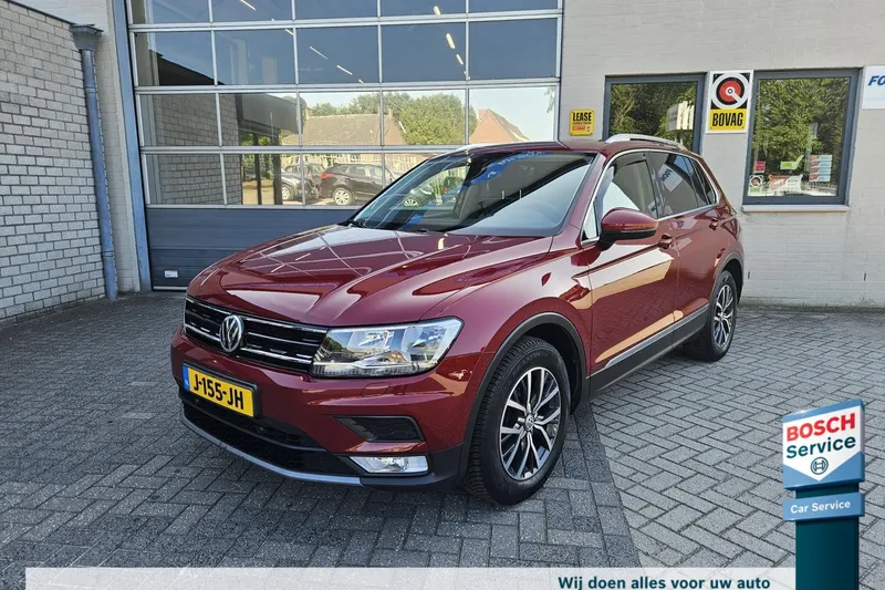 Volkswagen Tiguan (2016)
