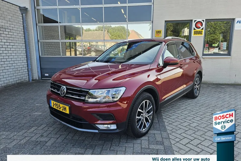 Volkswagen Tiguan (2016)
