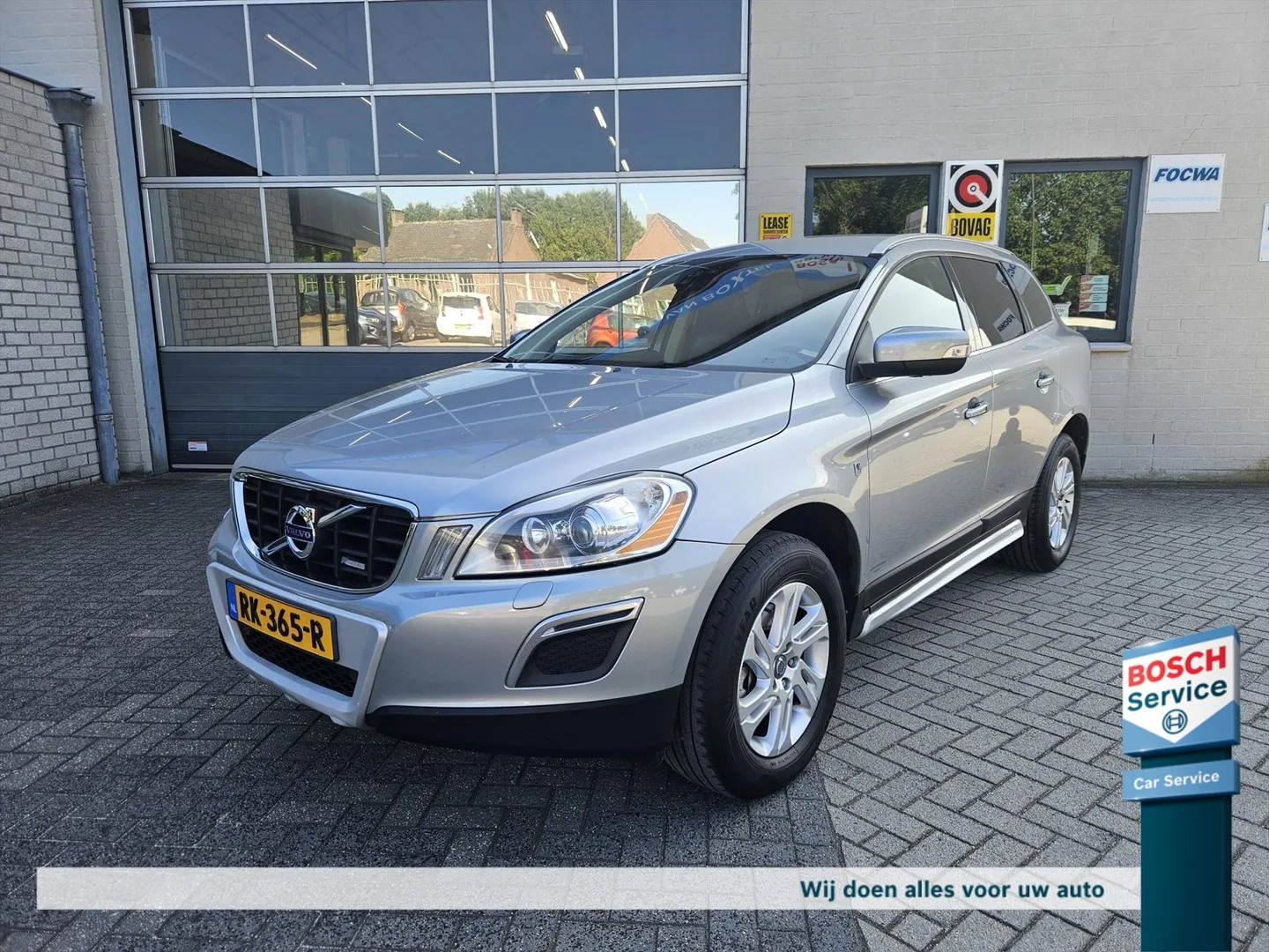 Volvo XC60 (2011) — foto 1