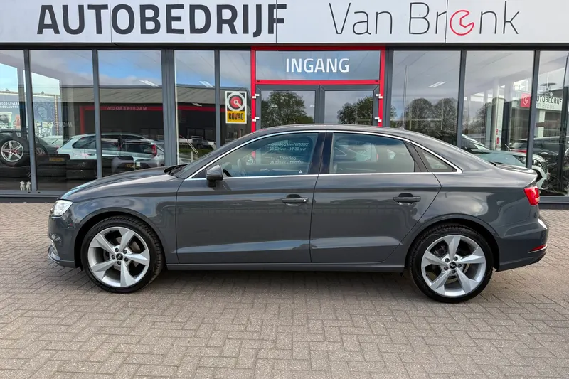 Audi A3 (2017)
