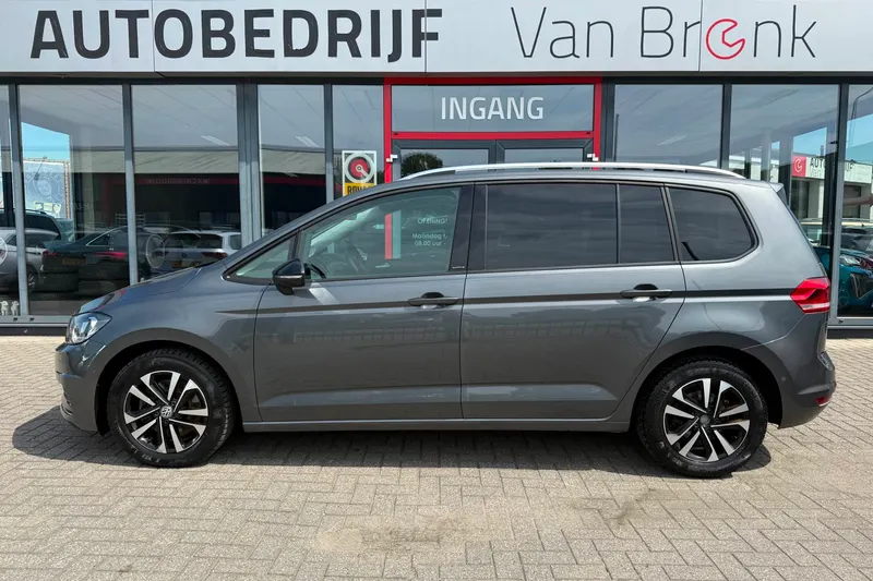 Volkswagen Touran (2019)
