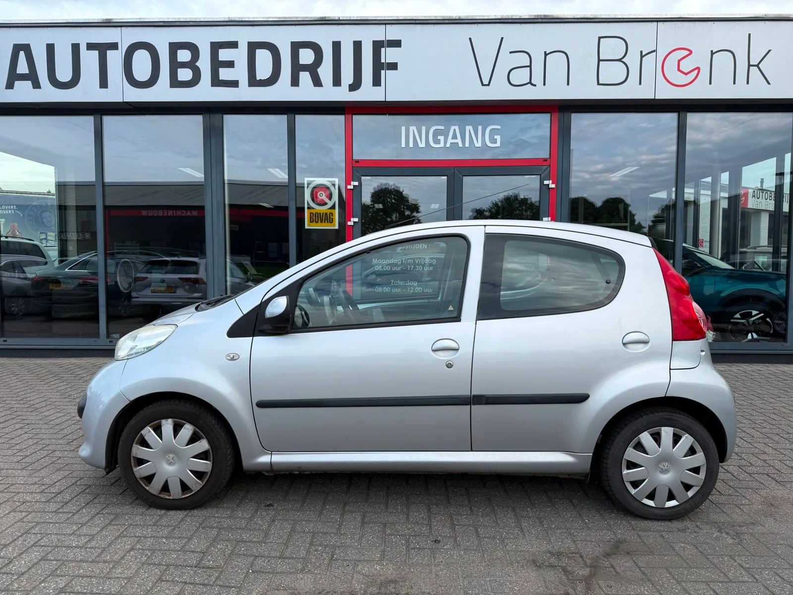 Peugeot 107 (2006) — foto 1