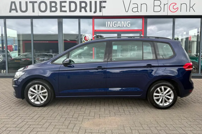 Volkswagen Touran (2019)