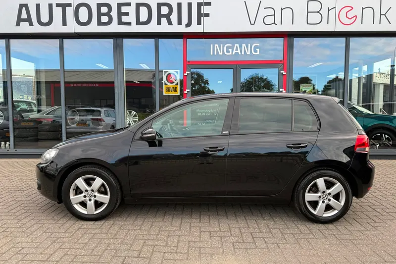 Volkswagen Golf (2012)
