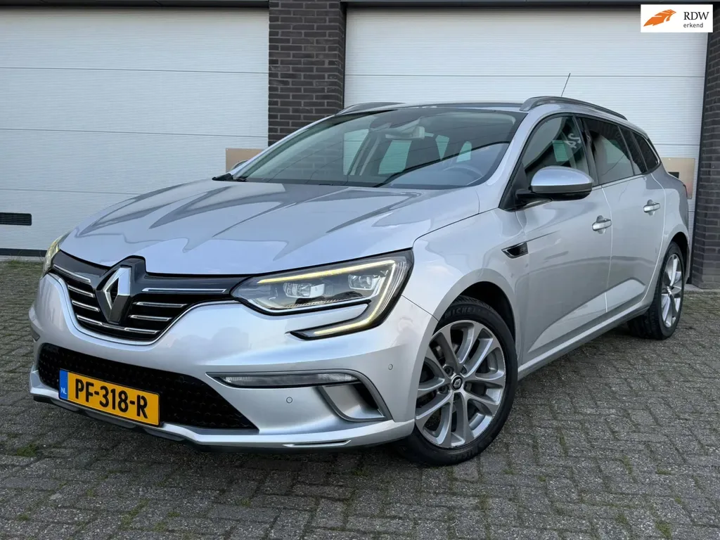 Renault Mégane (2017) — foto 1