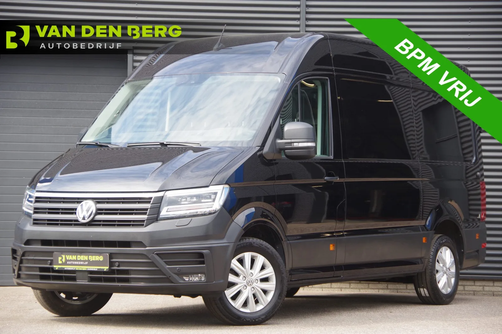Volkswagen Crafter (2023) — foto 1