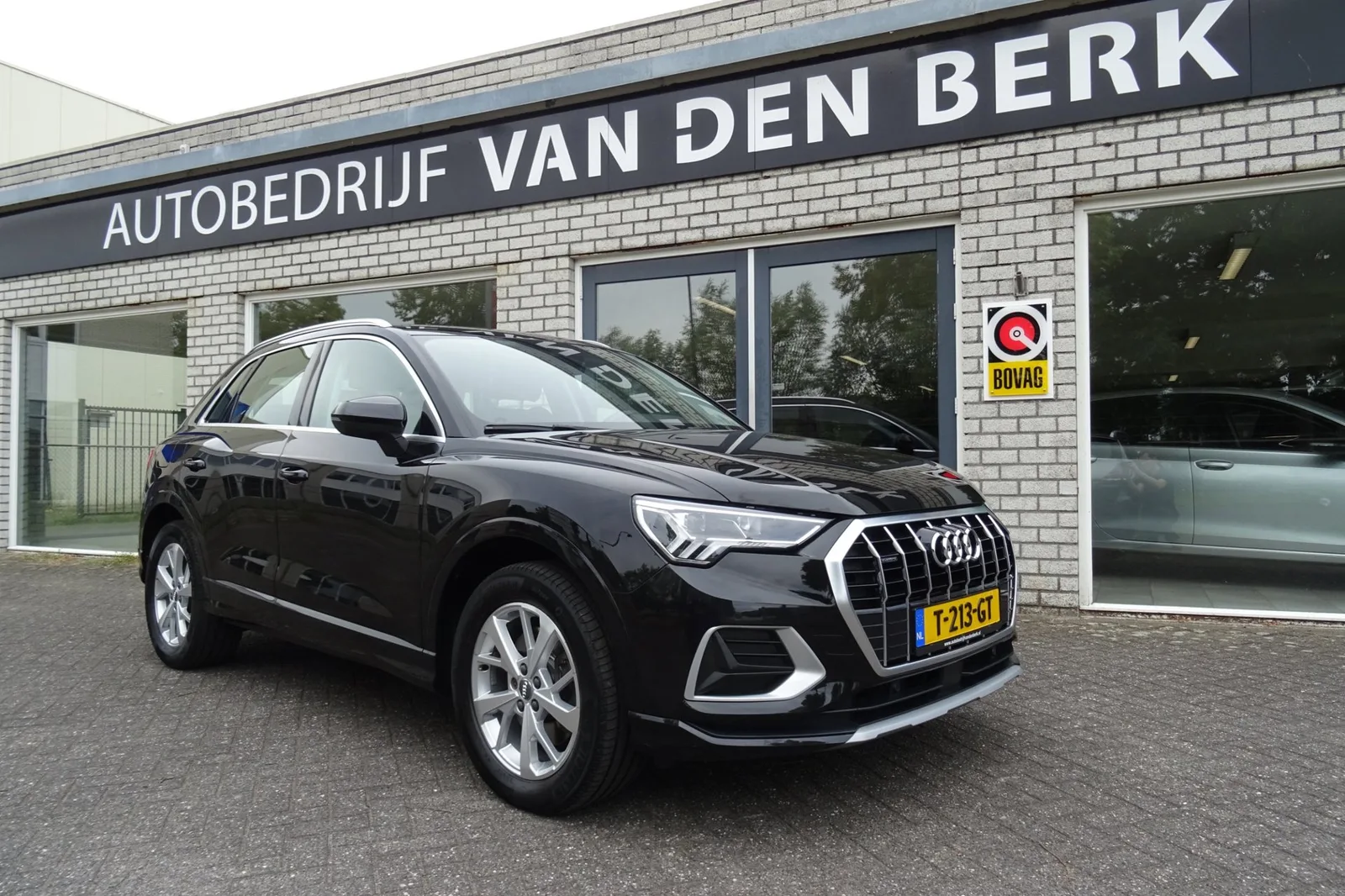 Audi Q3 (2019) — foto 1