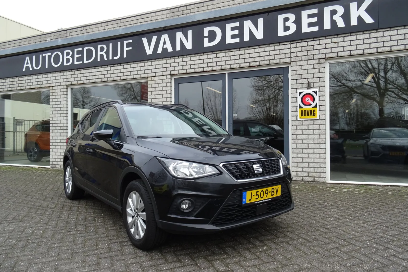 SEAT Arona (2020) — foto 1