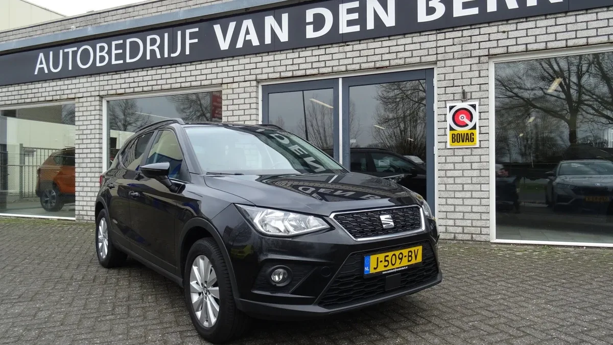 SEAT Arona (2020) — foto 1