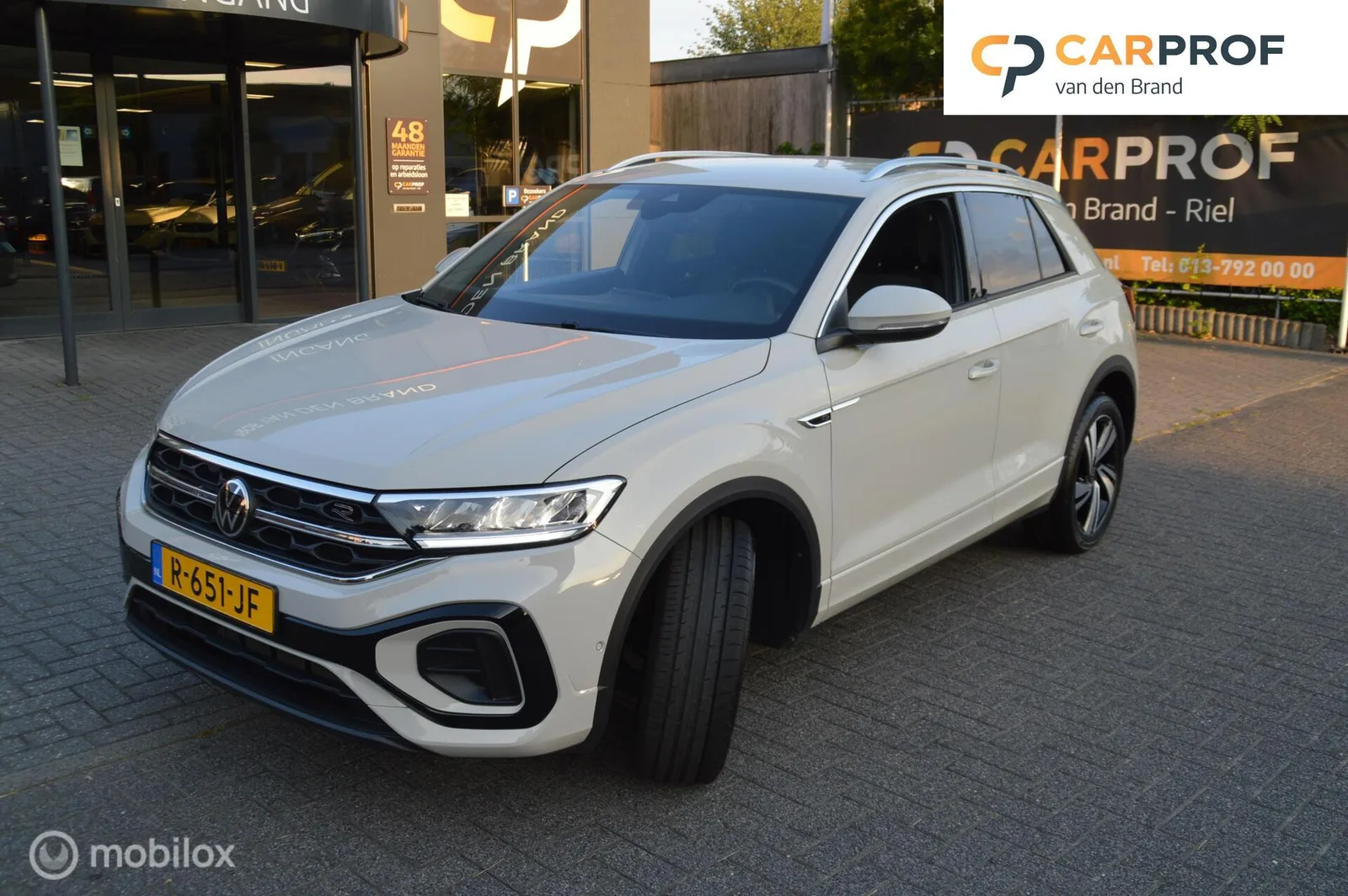 Volkswagen T-Roc (2022) — foto 1