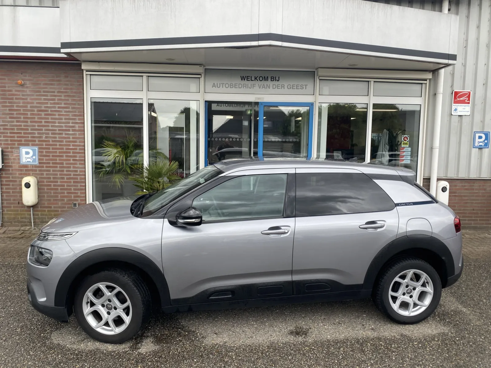 Citroën C4 Cactus (2018) — foto 1