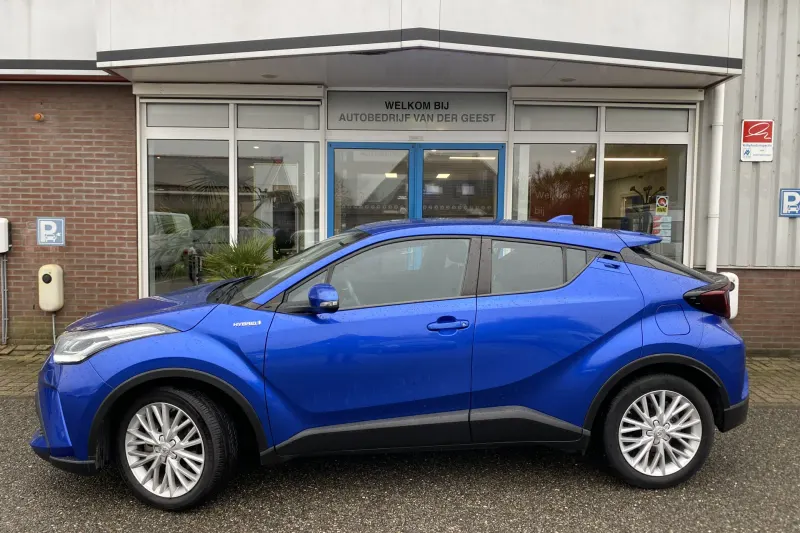 Toyota C-HR (2020)