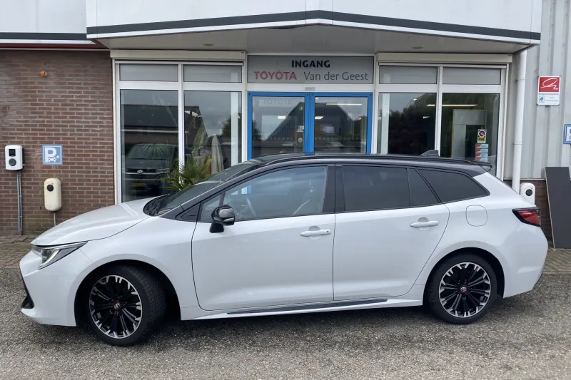 Toyota Corolla (2023)