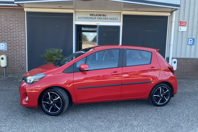Toyota Yaris (2015)